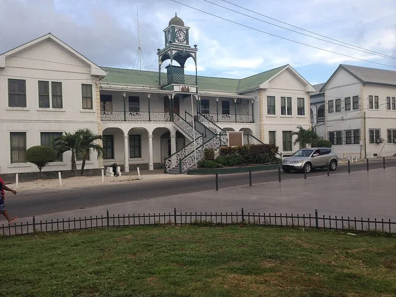 伯利兹高等法院建筑
